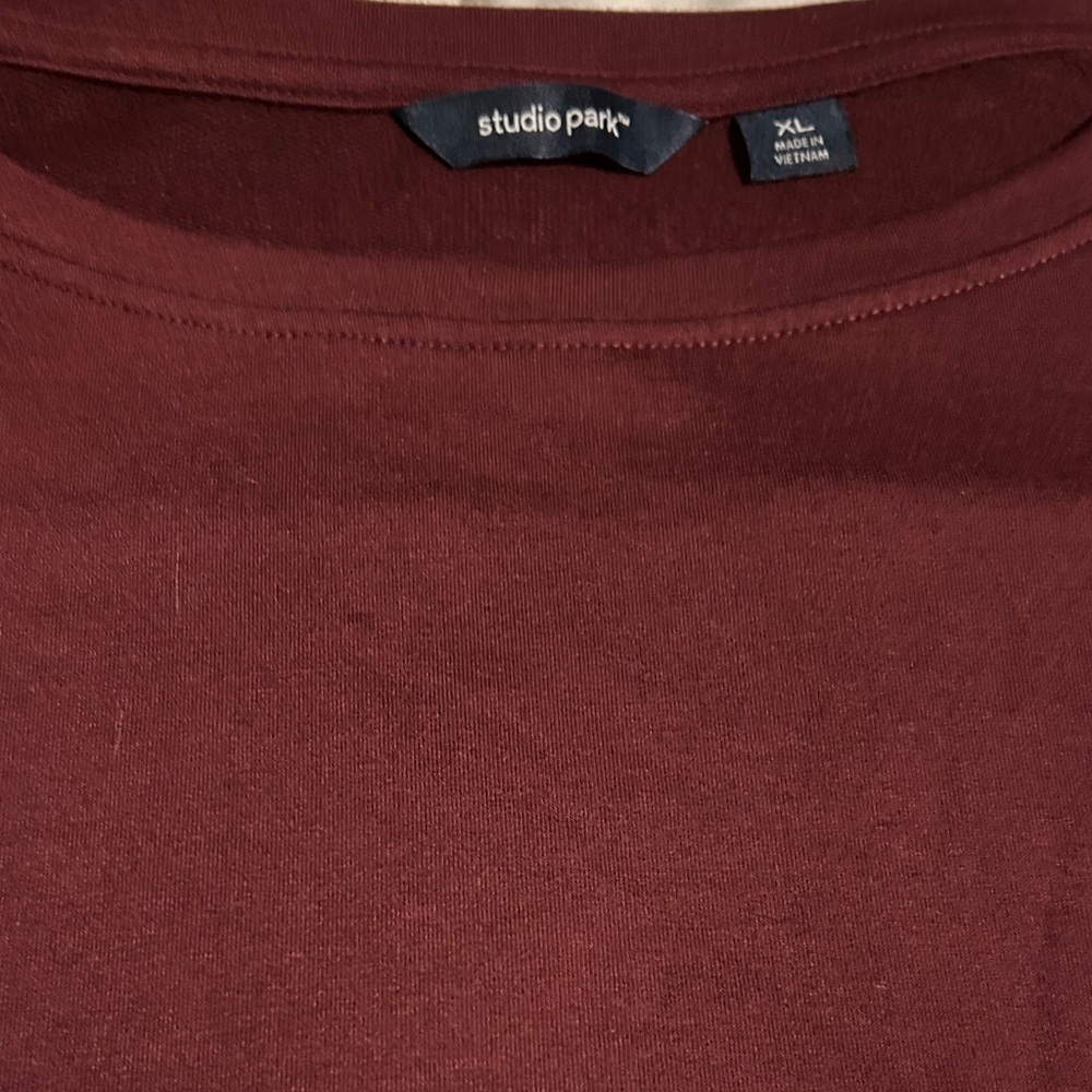 Studio women's Outfit  Maroon Shirt size XL Pants Size Large NEW